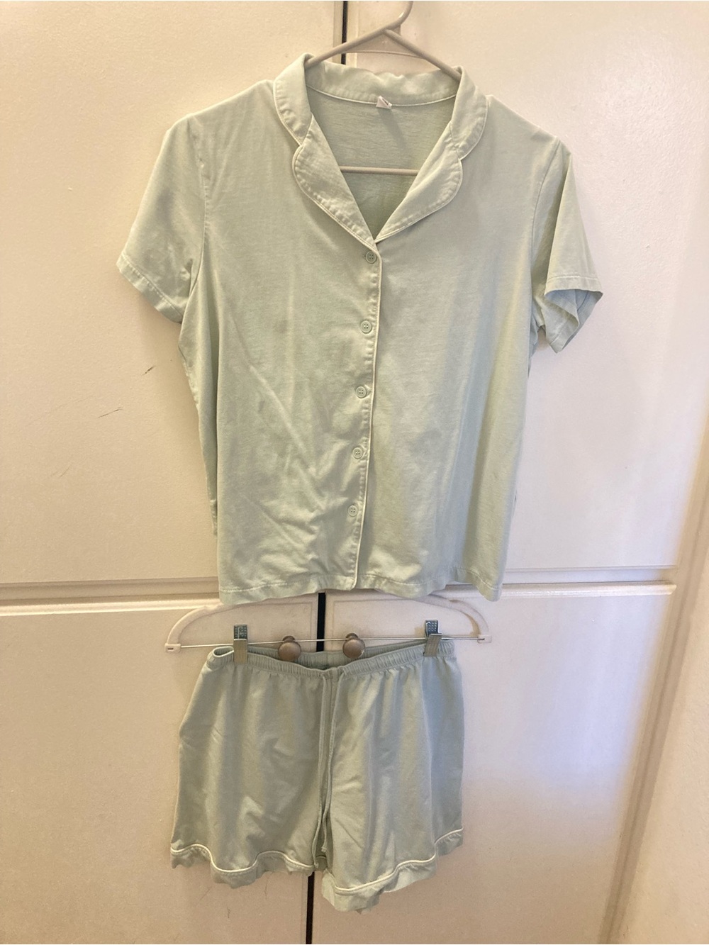 Uniqlo Short-Sleeve Button Pajama Set in Light Mint